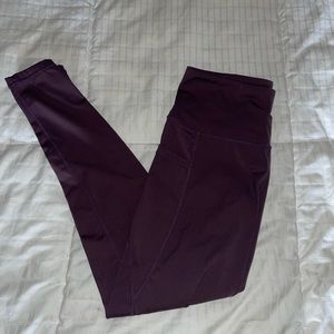 Purple leggings with pockets size: M